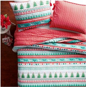NEW- The Pioneer Woman Holiday Fairisle 3-Piece Quilt Set, Full/Queen